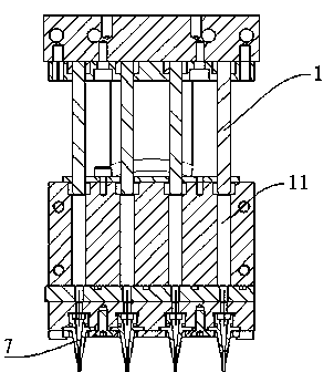 Multi-array glue dispensing device