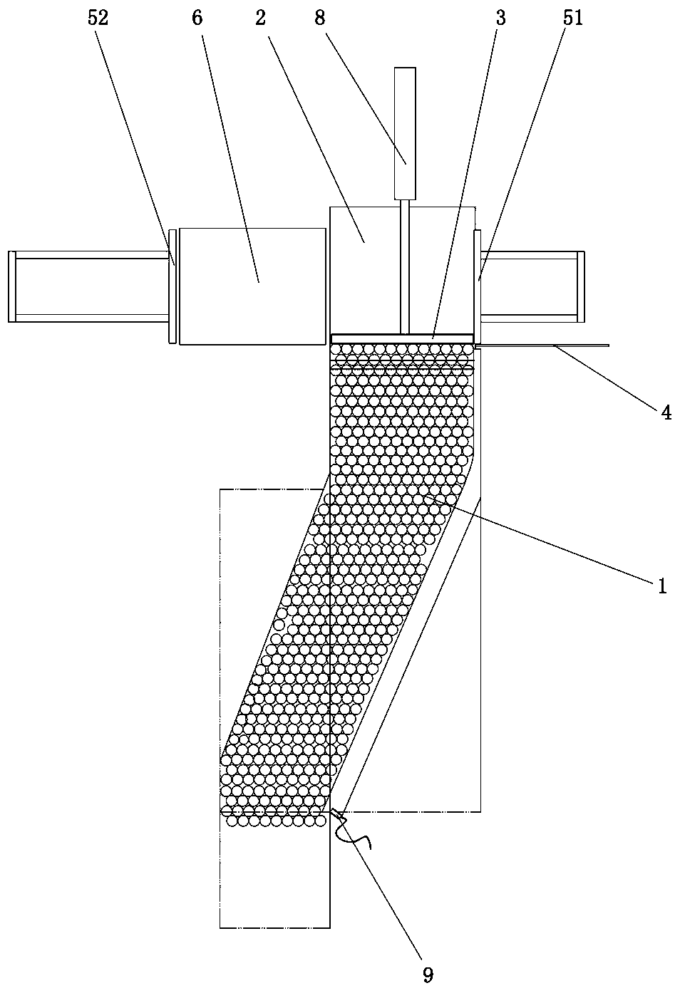 Bottle feeding dish loading method and device