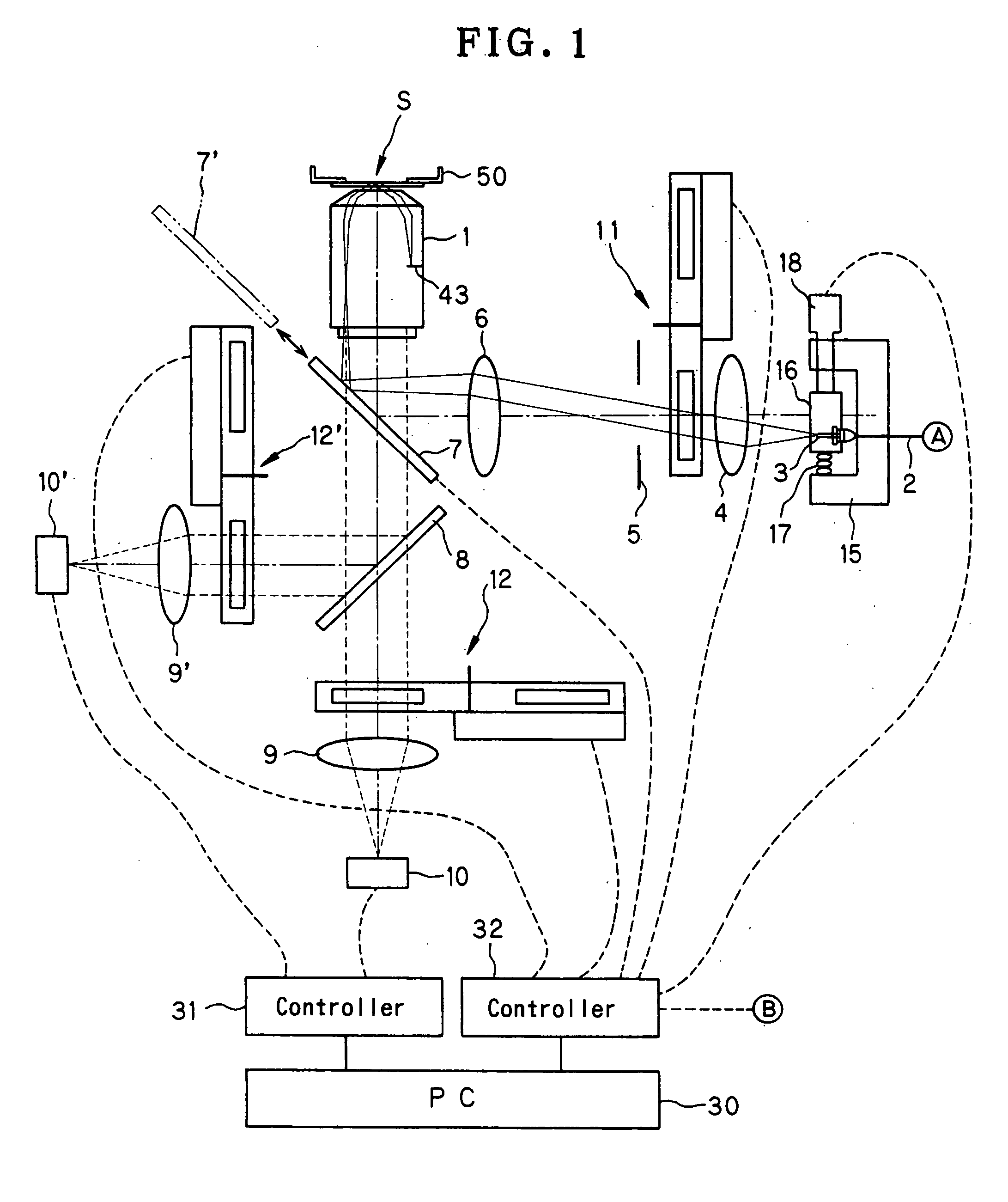 Microscope switchable between observation modes