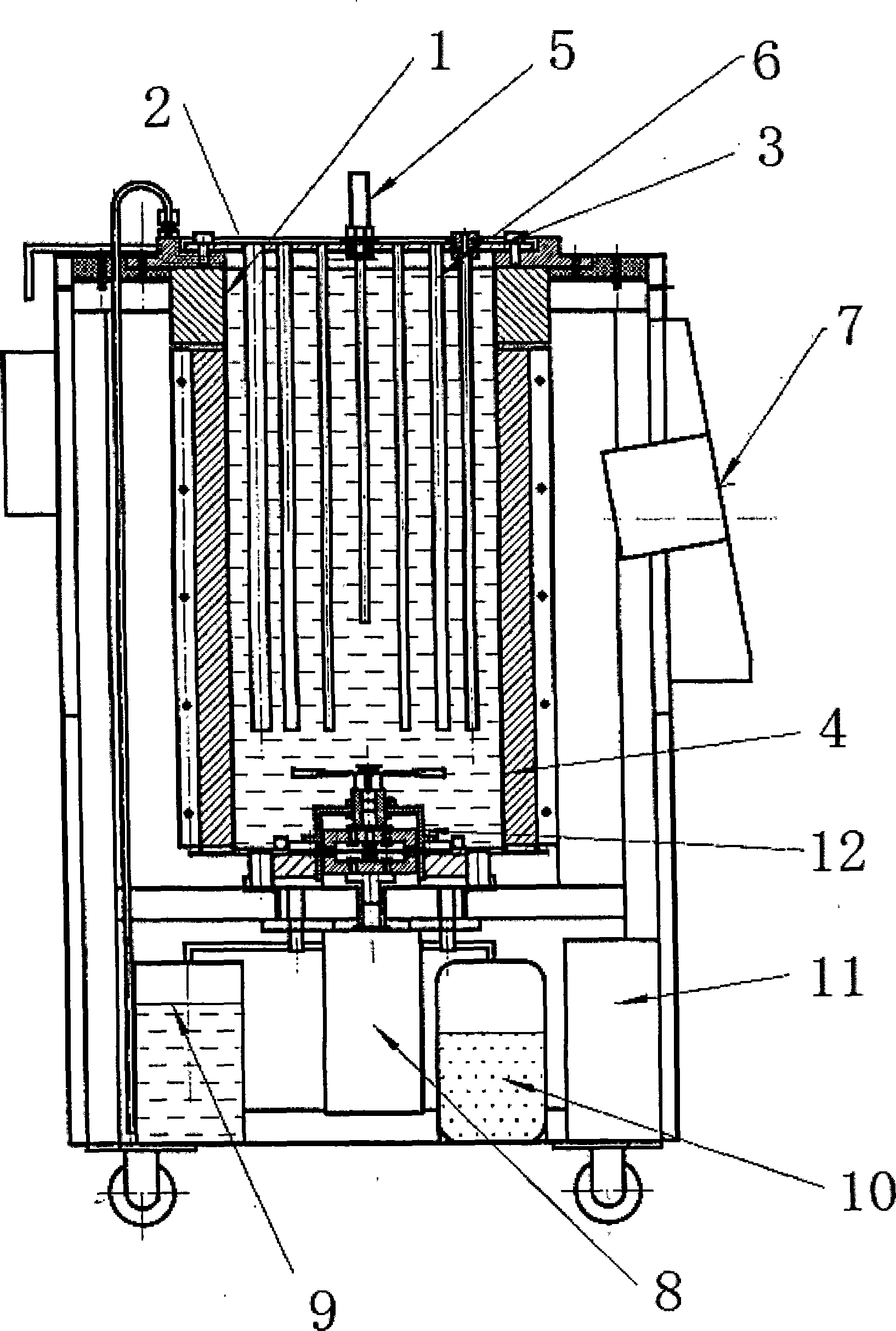 Sealed constant temperature bath