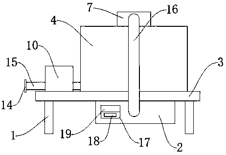 Quantitative drug adding device used in sewage treatment