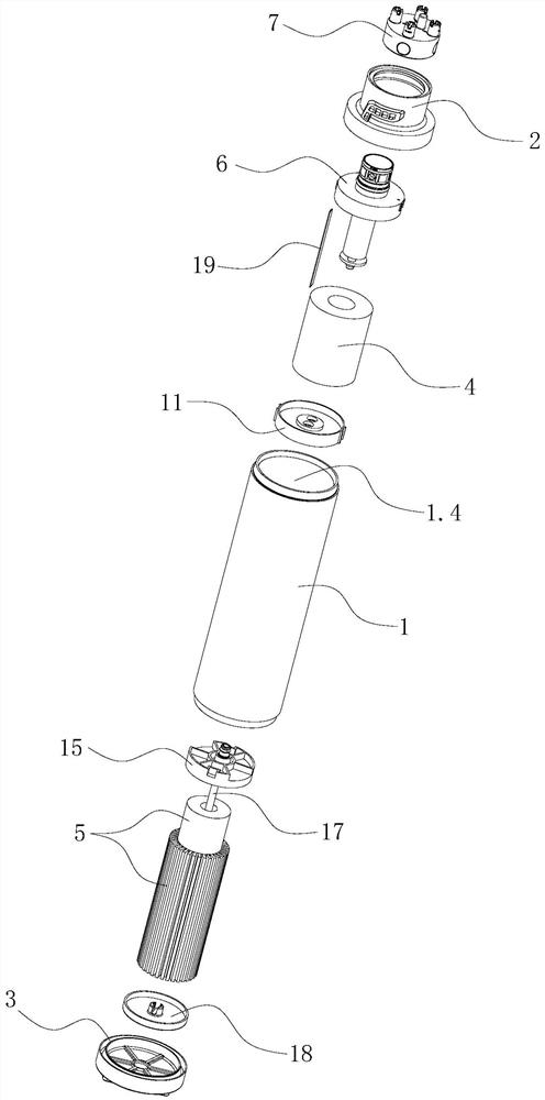 Composite filter element and water purifier containing the filter element