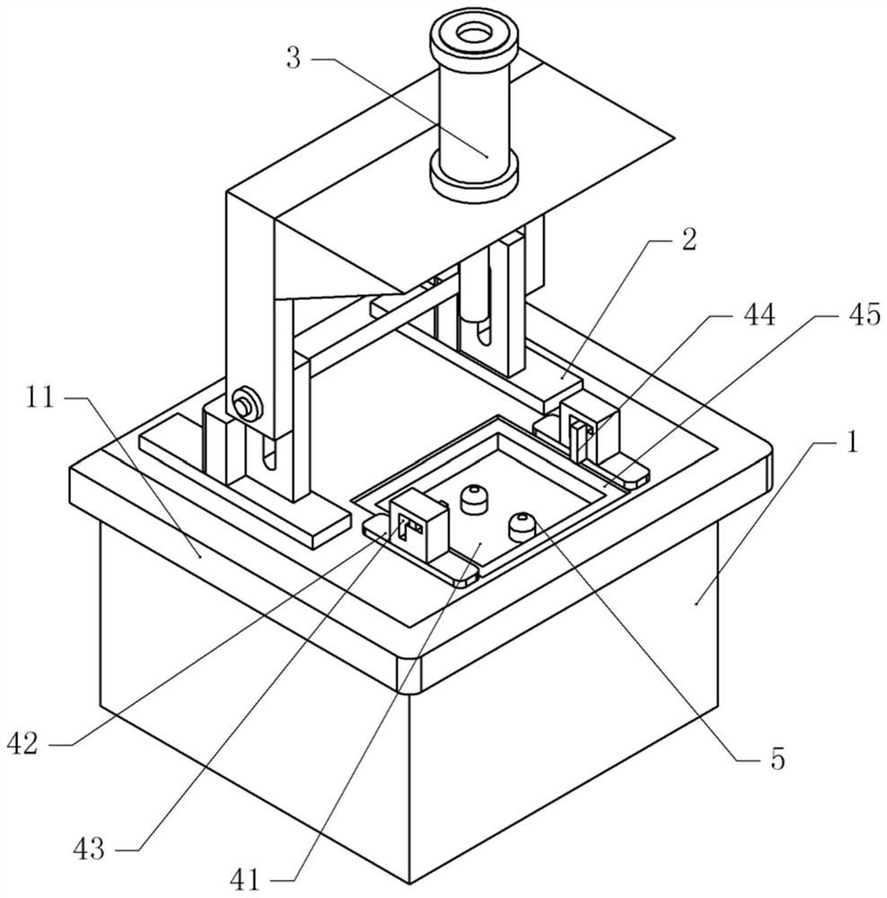 Punching mechanism for automobile reinforcement plate processing