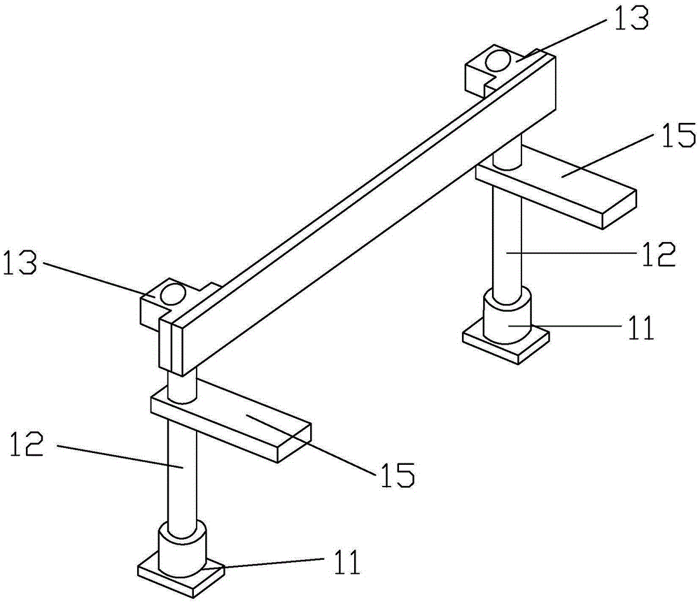 Conveying device applied to glass production line