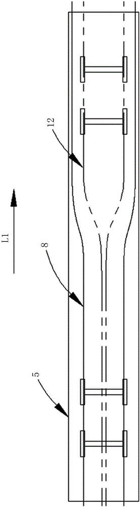 Operating method of rail exchanging train