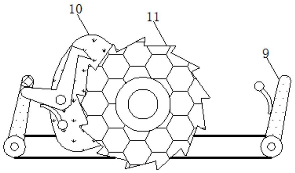 Organic fertilizer packaging auxiliary device capable of solving problems of poor sewing effect and difficult transfer