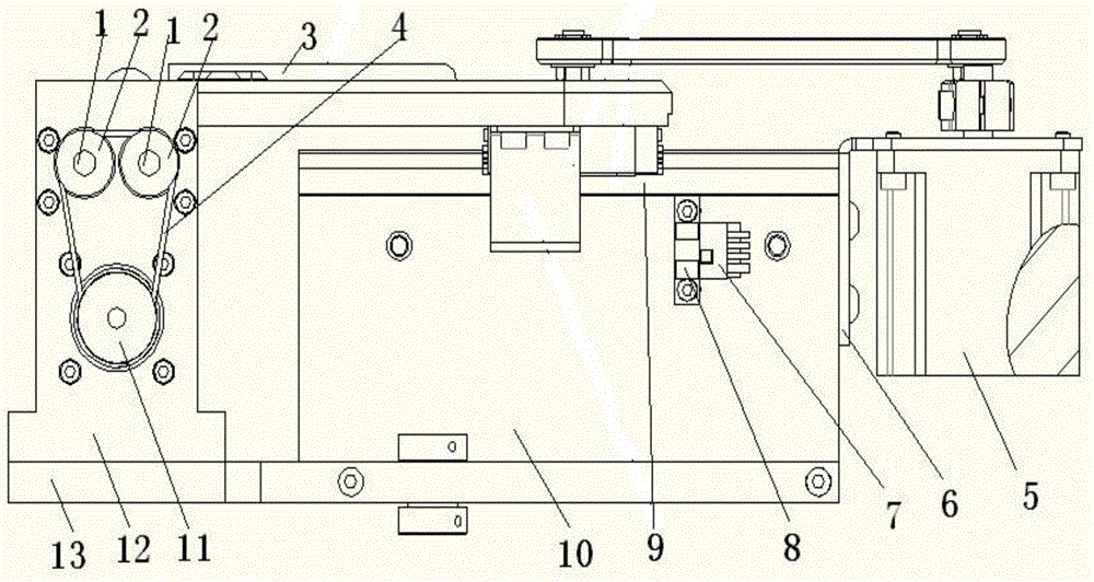 Material pushing device of sorting machine