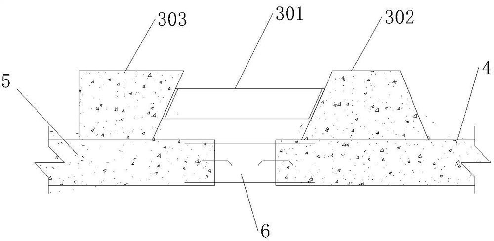 Force-transmitting structure and its construction method of post-cast belt on foundation pit floor