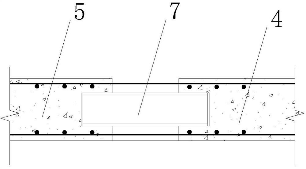 Force-transmitting structure and its construction method of post-cast belt on foundation pit floor