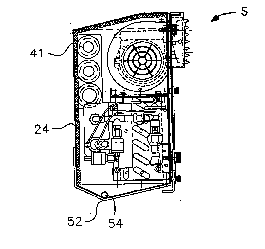 Self-contained flush-mount bulkhead air conditioning unit with novel evaporator/blower assembly housing