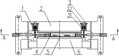 Method and device for dynamically maintaining conicity of narrow face of slab crystallizer on line