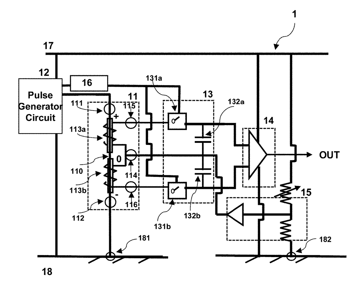 Magnetometer with a differential type integrated circuit