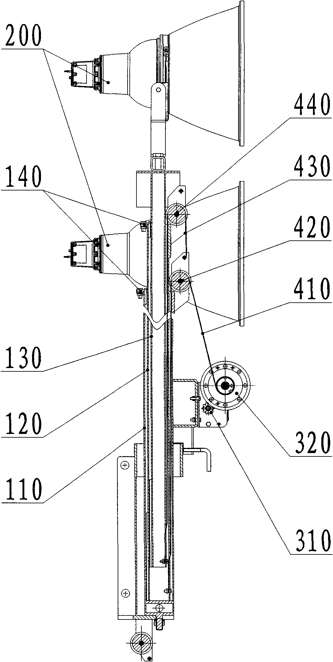 Automatic lifting device for lighthouse