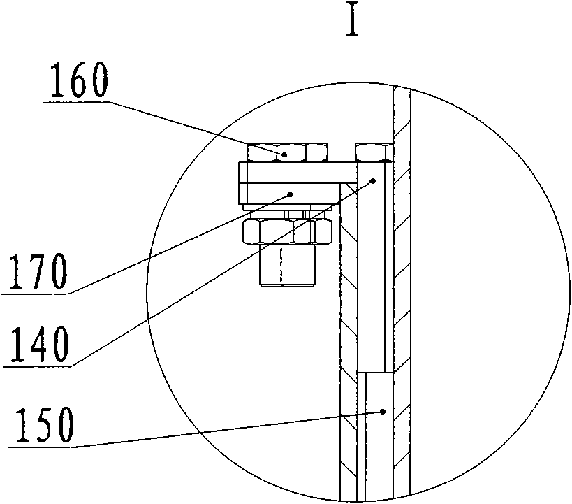 Automatic lifting device for lighthouse