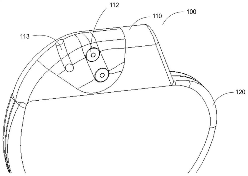 Surgical suture bent hole structure of implantation device and forming method of surgical suture bent hole structure