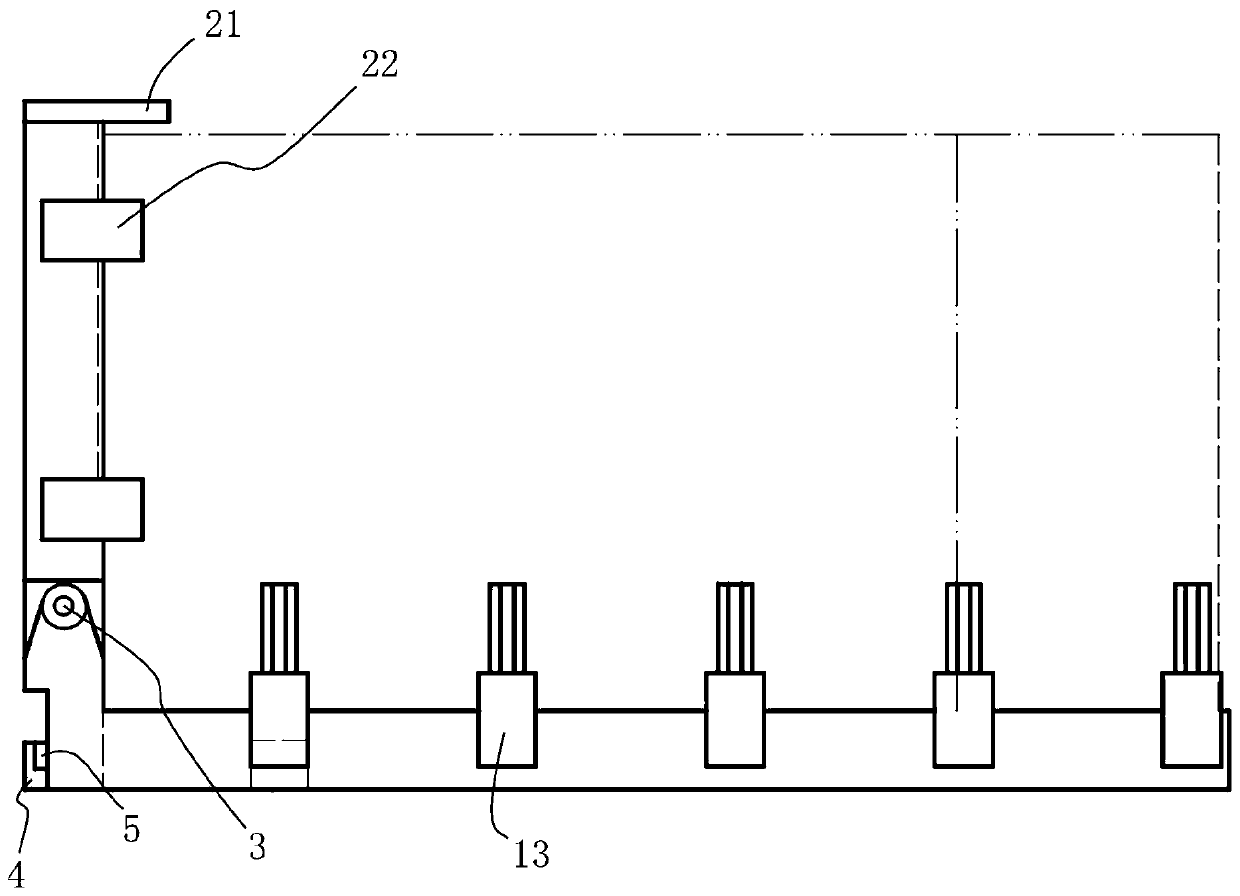 Box culvert carrying auxiliary support