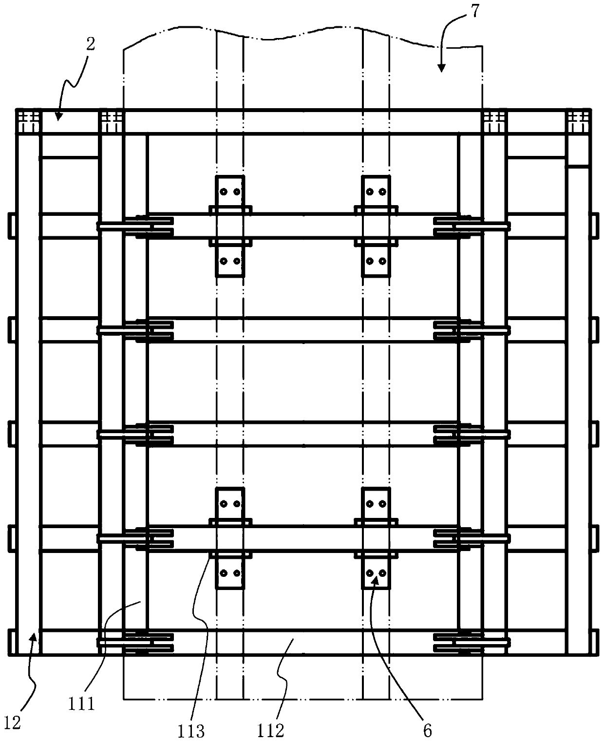 Box culvert carrying auxiliary support