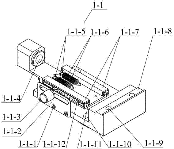 Piezoelectric stick-slip linear motor with asymmetric rhombic amplifying mechanism and its excitation method