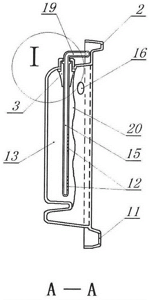 Manually-pressed pneumatic no-squatting cleaning basin