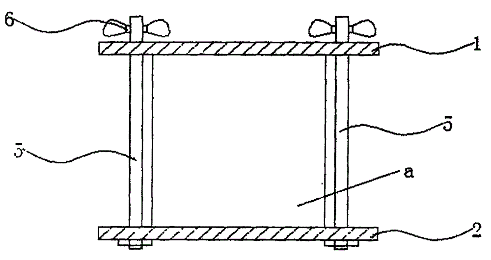 An explosion vibration sensor installation clamp applicable to soil mediums