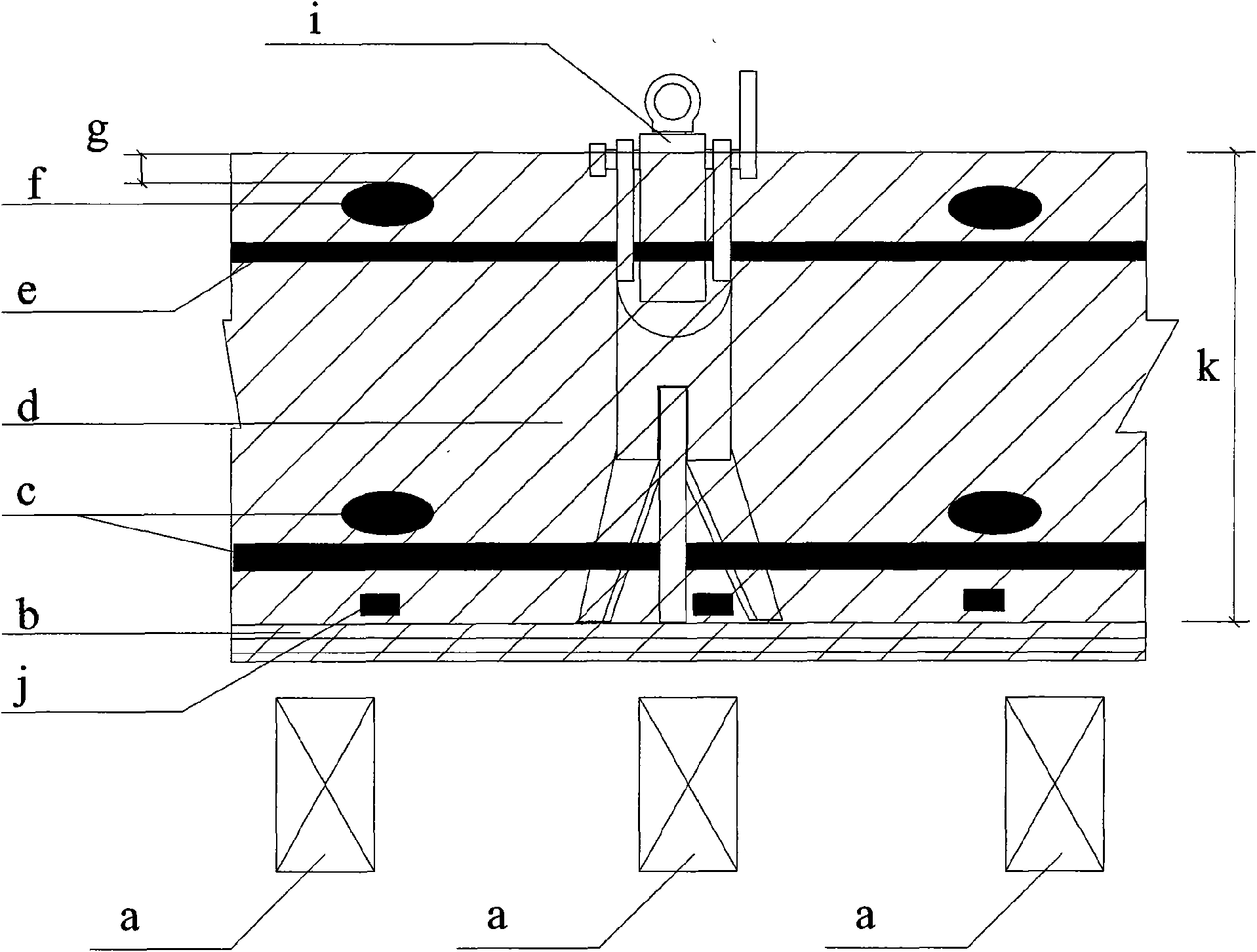 Controller capable of controlling thickness of steel hogging moment steel bar protecting layer of bar concrete cast-in-situ plate and thickness of bar concrete cast-in-situ plate