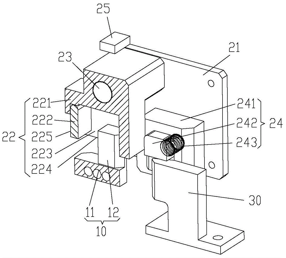 Connecting fixed structures and transport devices