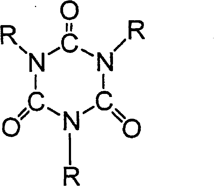 Highly crosslinkable low-viscosity polyisocyanate composition and coating composition containing same