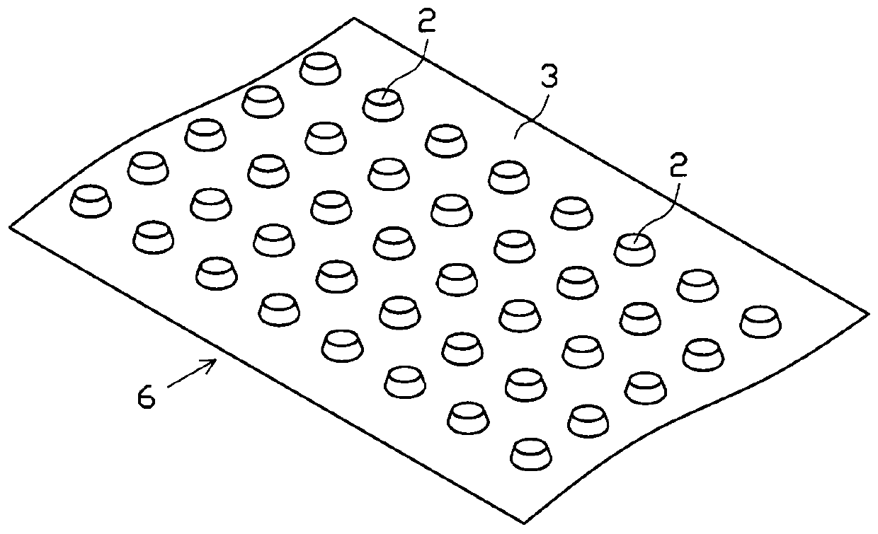 Tablet filling device, PTP packaging machine, and method for manufacturing a PTP shee