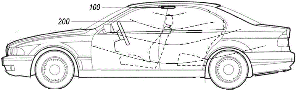 Warning device and method for detecting persons left in vehicle