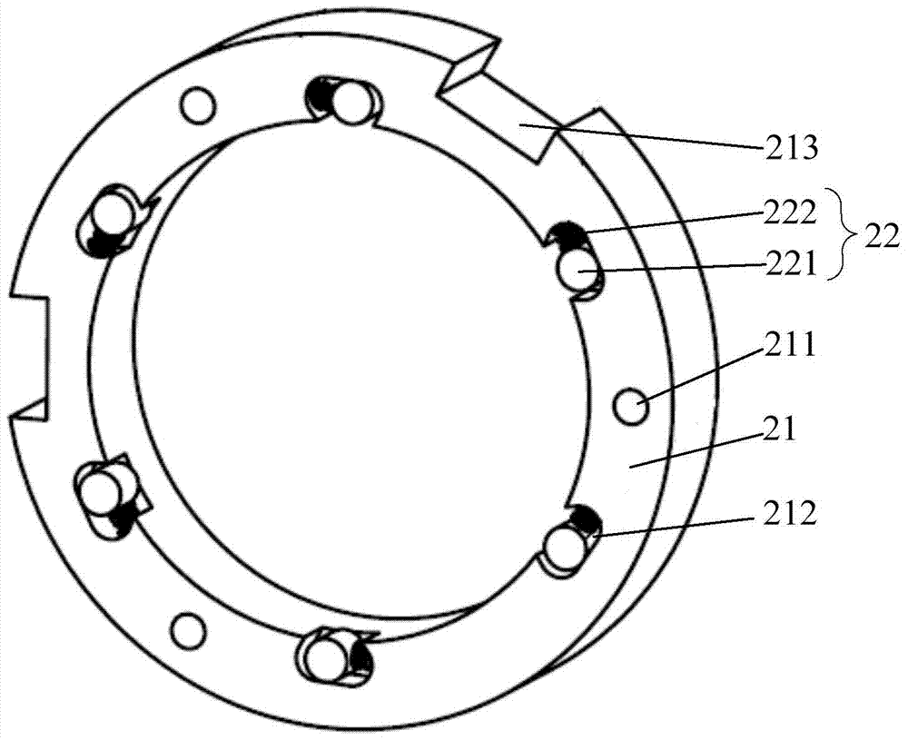 A kind of overrunning clutch and driving device