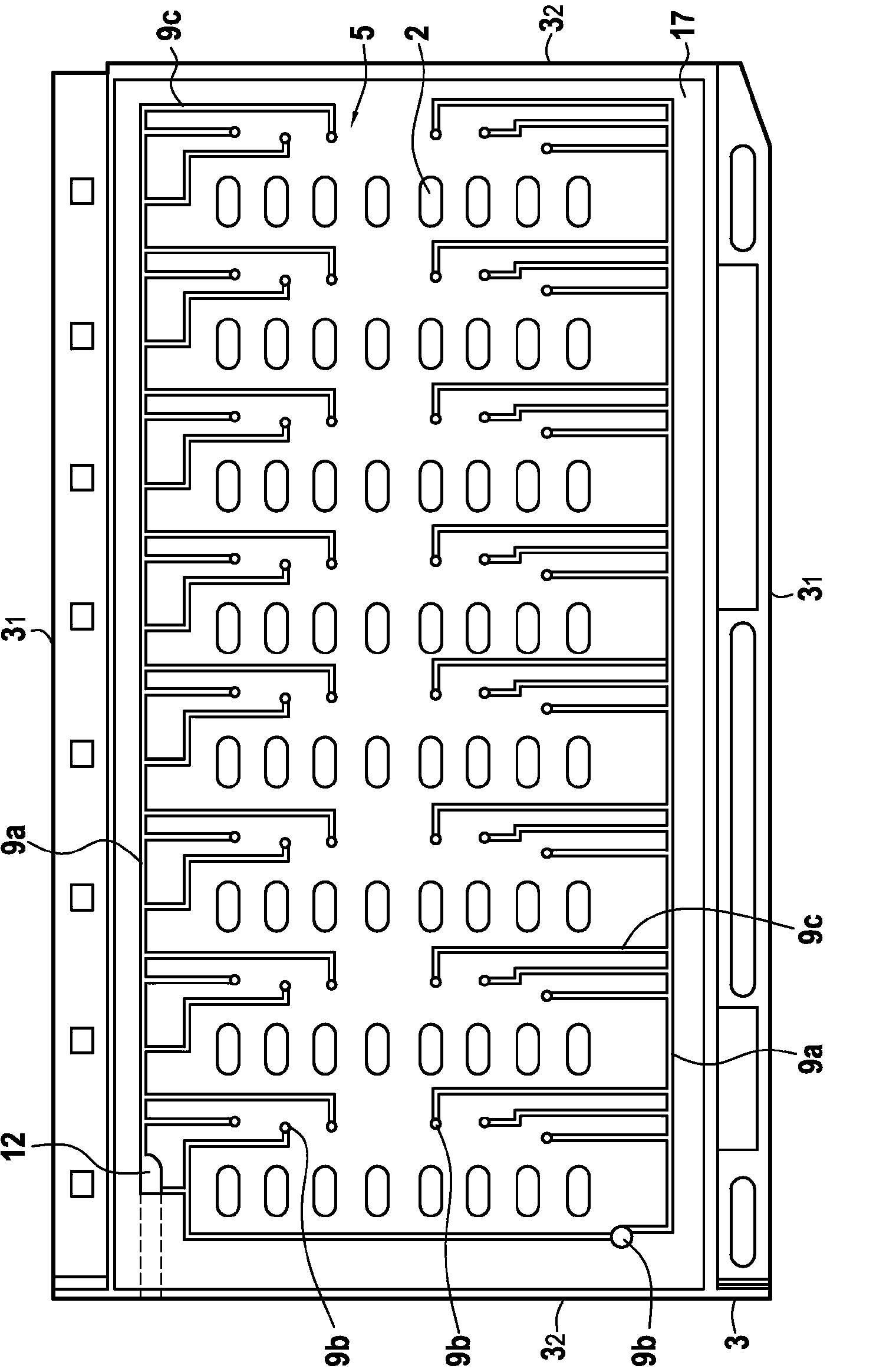 Method for isolating a sample well of a test card for analysis, and resulting test card