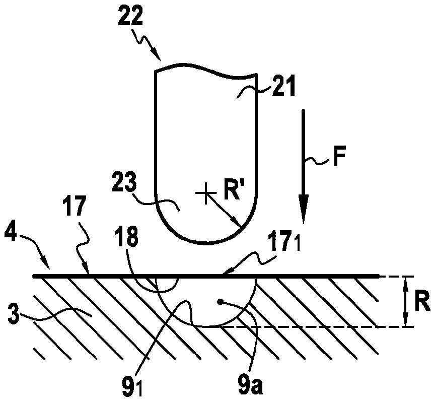 Method for isolating a sample well of a test card for analysis, and resulting test card