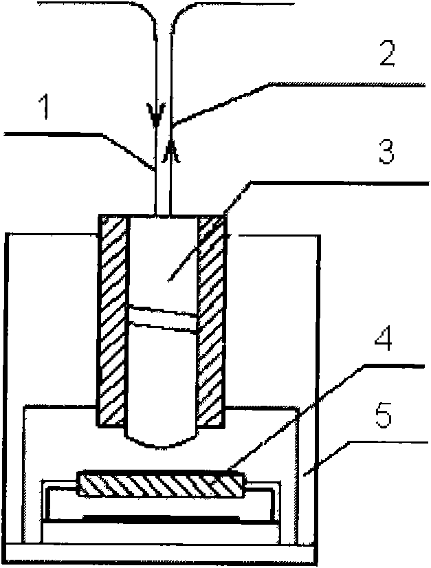 Optical fiber vibration sensing head and manufacturing method thereof