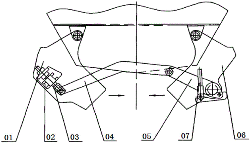 Bottom door clearance adjustment mechanism and hopper car