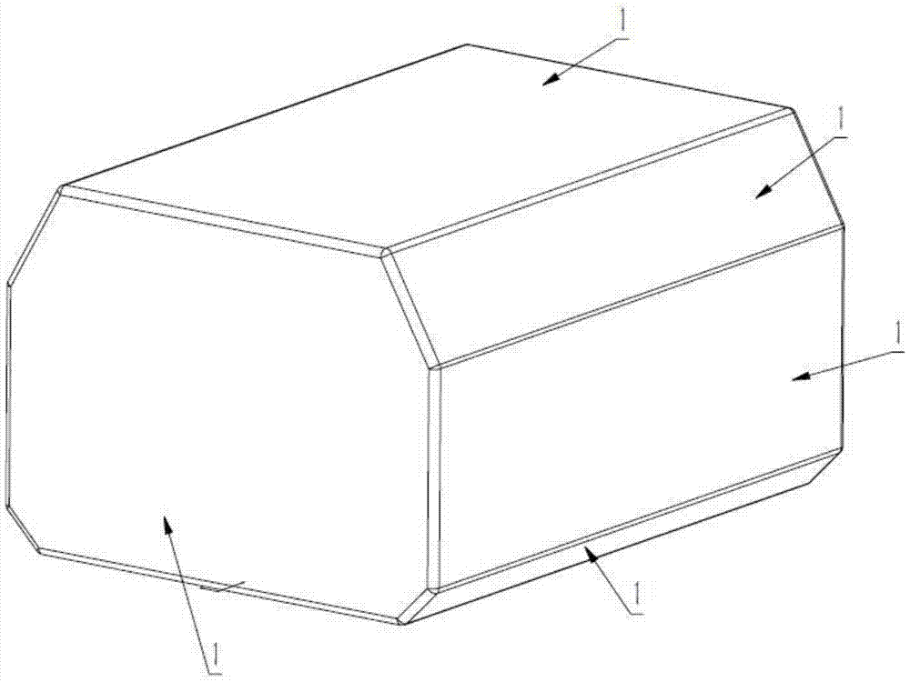 Insulation system for liquid cargo tanks of independent type b lng ships with splash screen structure