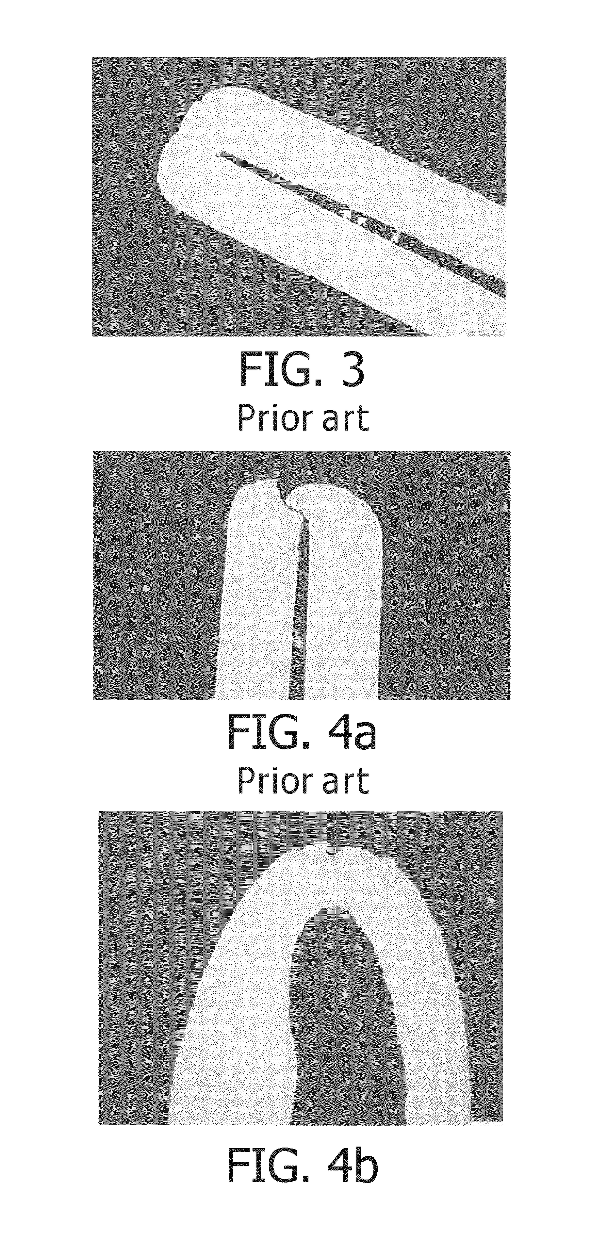 Method of folding metal blank made of high-strenght material without cracks