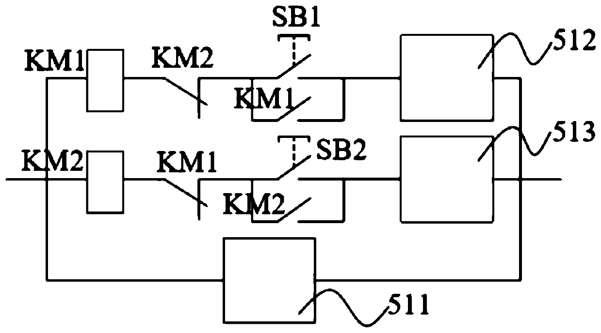 Automatic cleaning device of coating platform