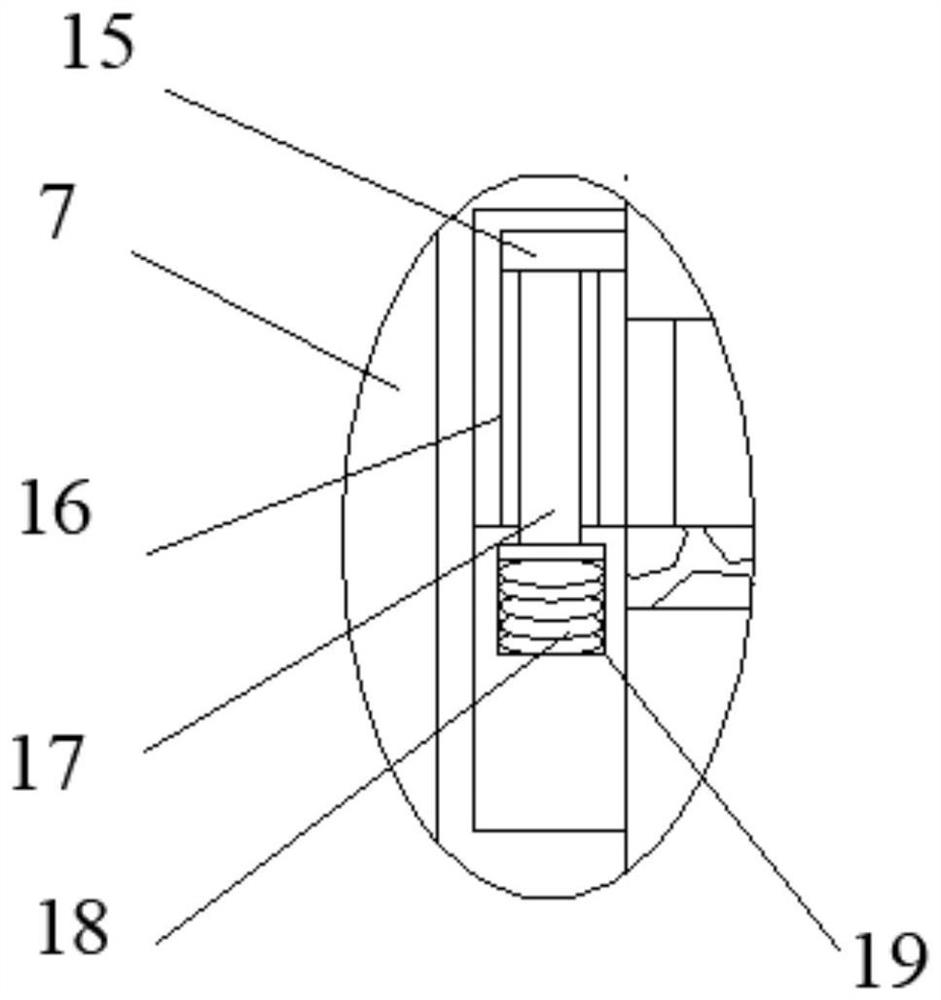 Flip-flow screen mold with variable screen holes