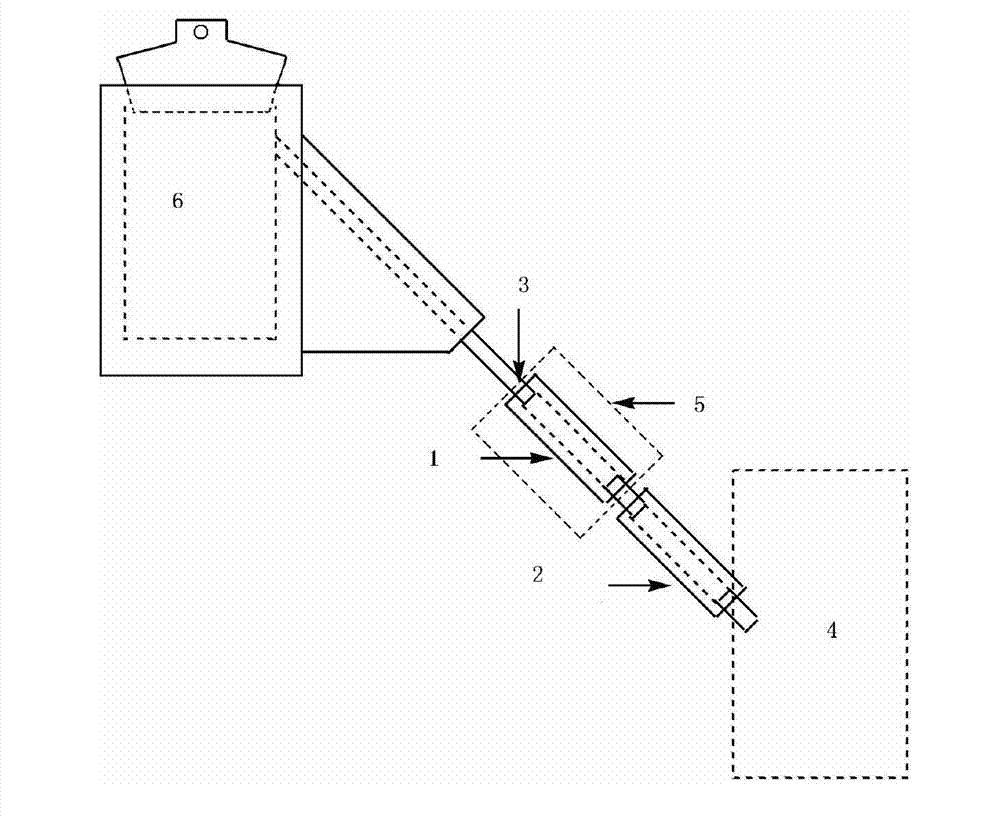 Oil-water separator in oil shale dry distillation analysis and oil-water content determination method