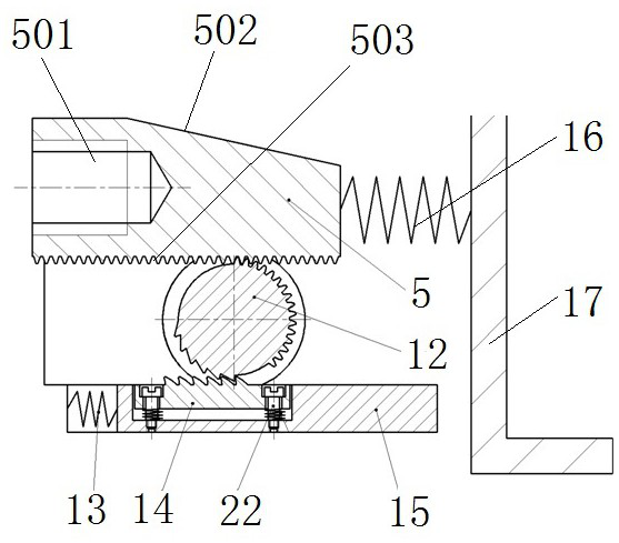 A liquid plastic thin-walled sleeve clamp with a return mechanism