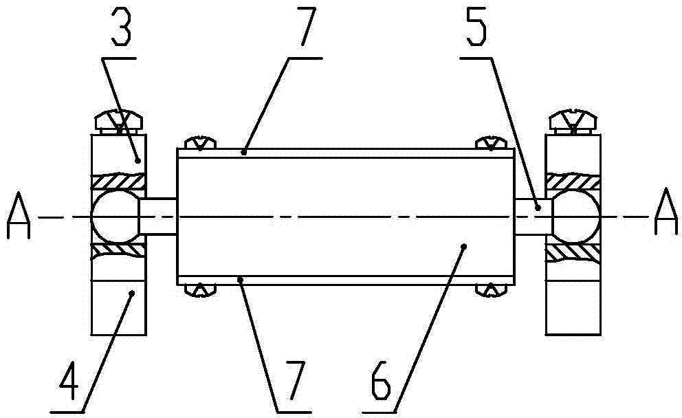 Temperature-self-compensating-integrated fiber bragg grating strain transducer and method for monitoring cable force of inhaul cable through integrated temperature self-compensating fiber bragg grating strain transducer