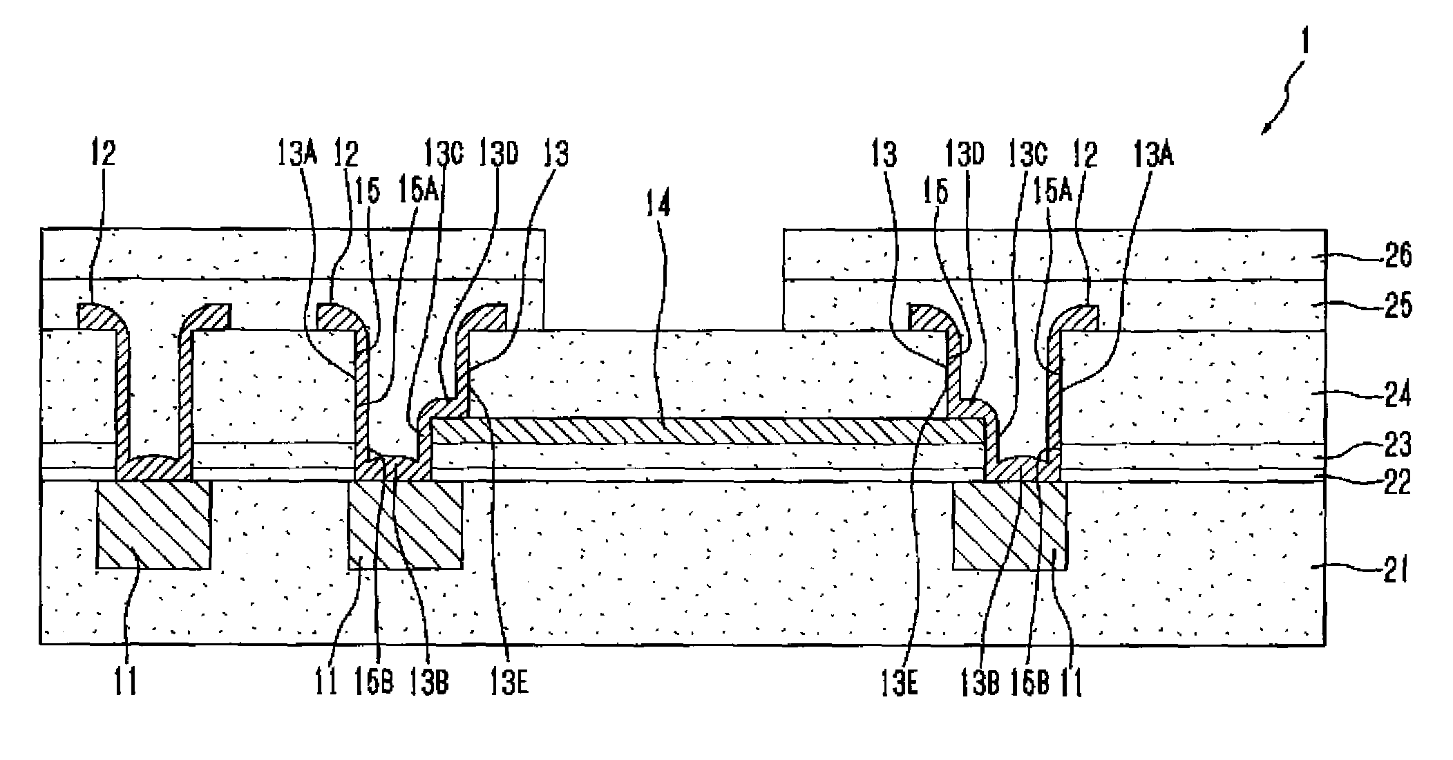 Semiconductor device having interconnect structure for MIM capacitor and fuse elements