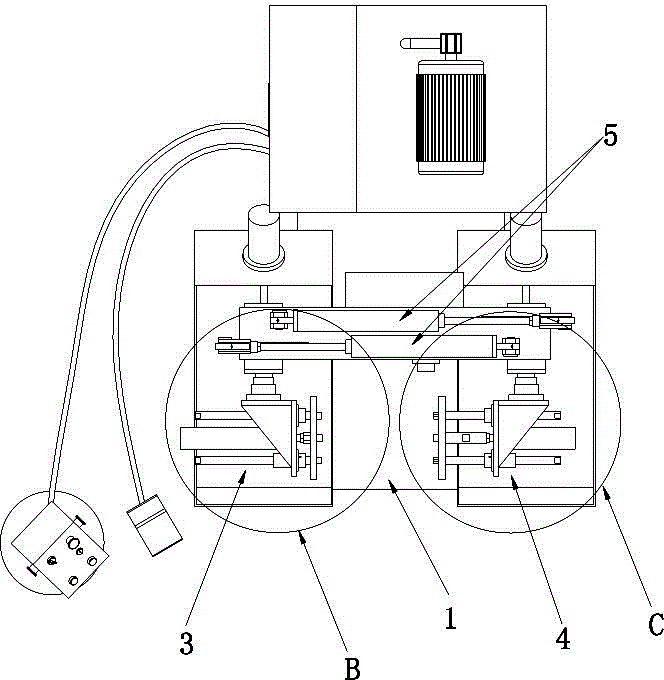 Metal pouring device and pouring method