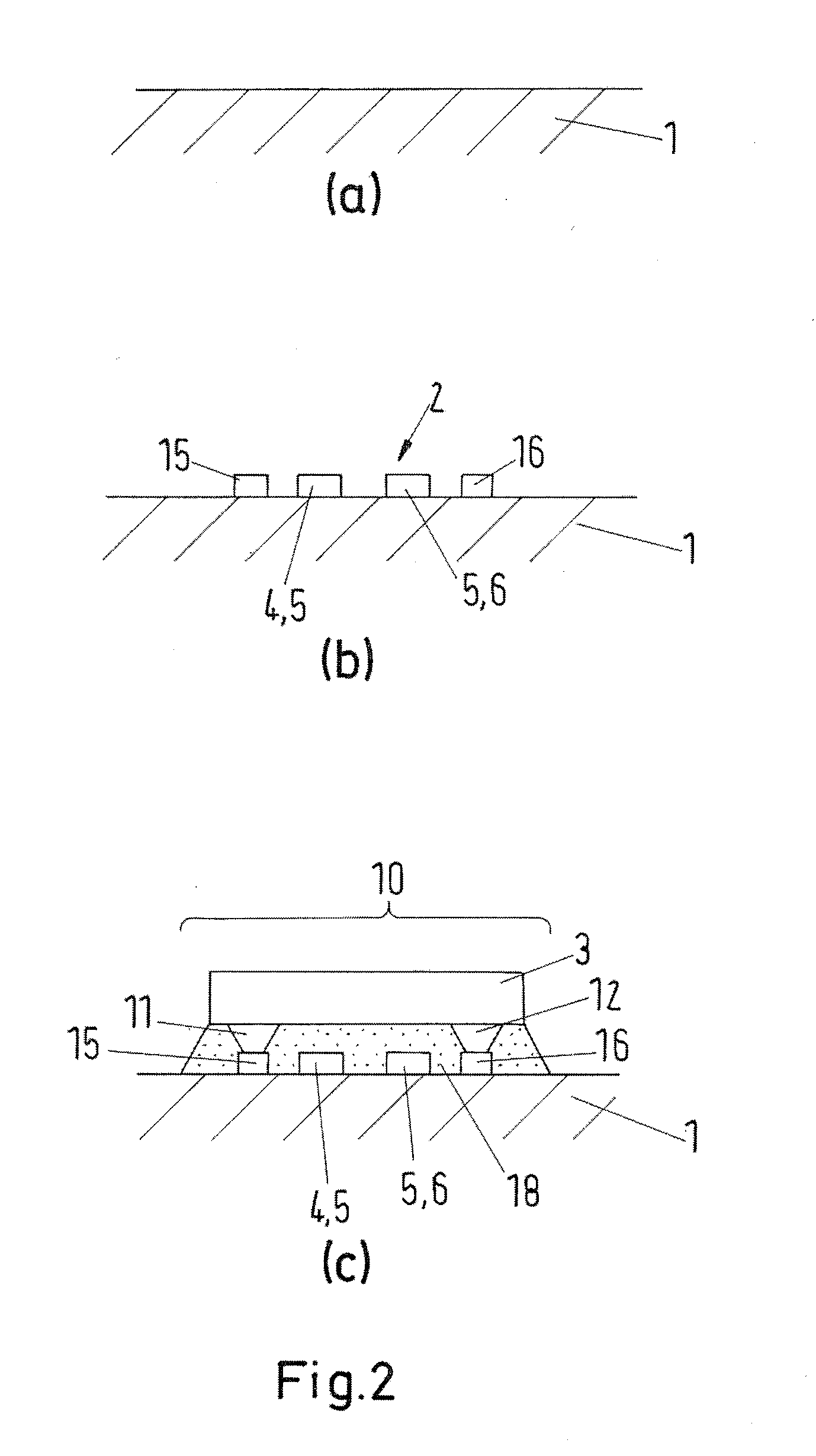 Contactless data transmission device, security and/or  valuable document including the same and method for  manufacturing the contactless data transmission device