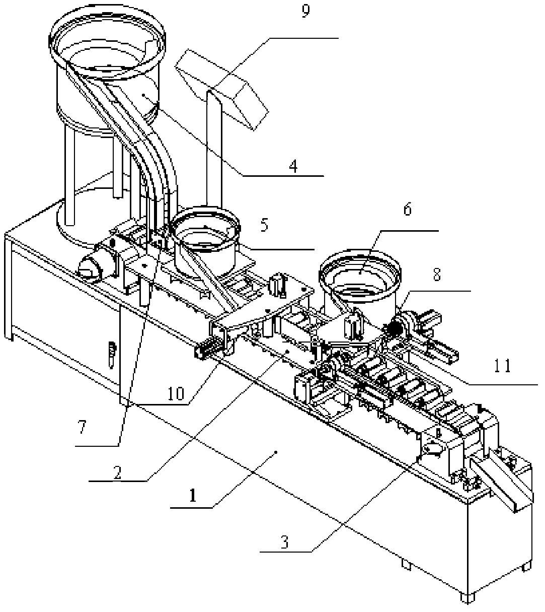 Solid glue stick assembling machine