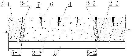 Cement concrete expansion joint structure with large area ground, and implementation method thereof