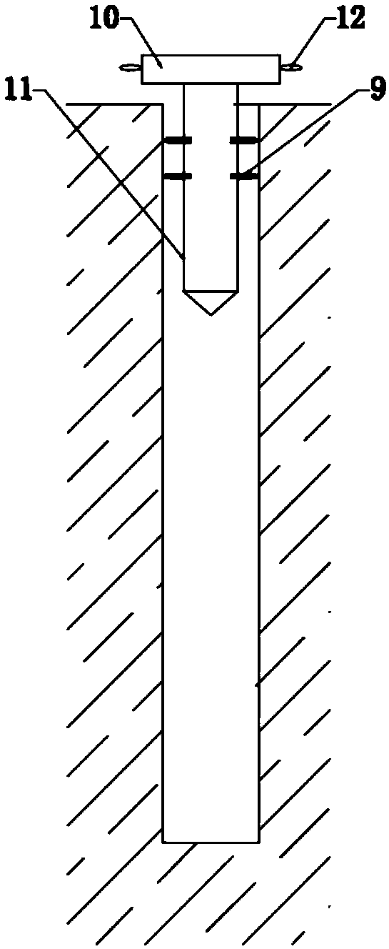 Tunneling anti-blocking hole protecting device and method for peripheral smooth blasting holes