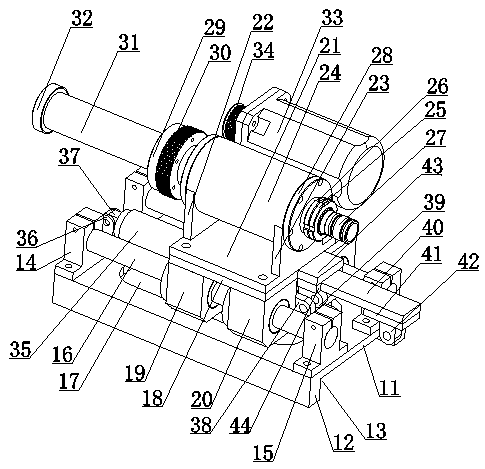 Belt traction device for mesh belt conveyor