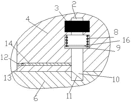 Climbing device applied to rock climbing equipment