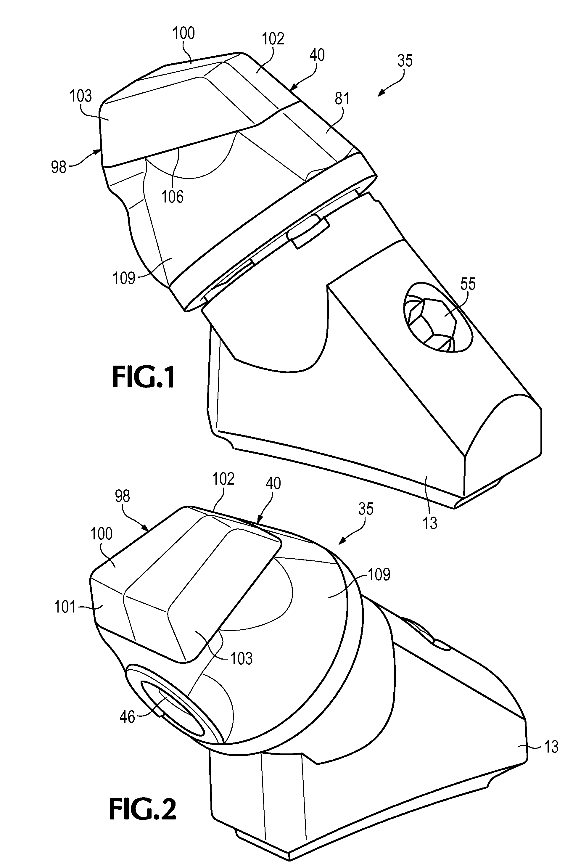 Tip for an earth working roll